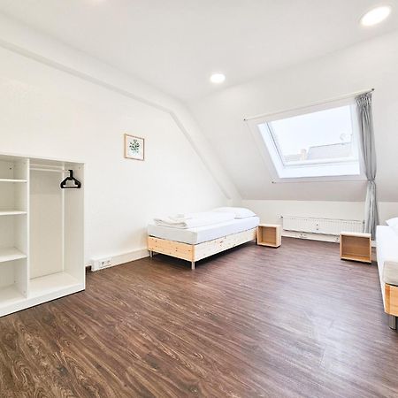 Raj Living - City Center Apartments With 5 Rooms - 10 Min Messe Dus Ντίσελντορφ Εξωτερικό φωτογραφία