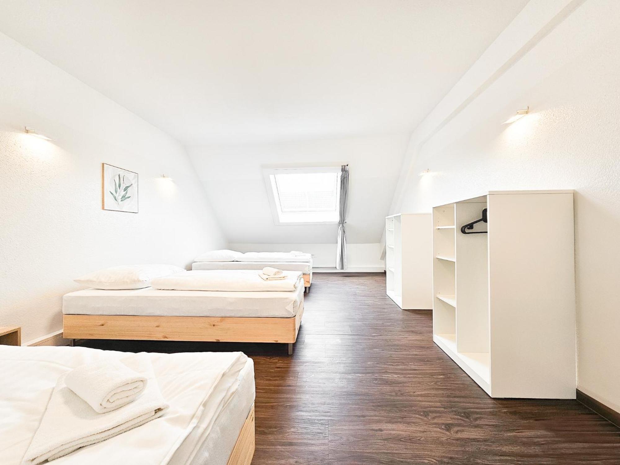 Raj Living - City Center Apartments With 5 Rooms - 10 Min Messe Dus Ντίσελντορφ Εξωτερικό φωτογραφία