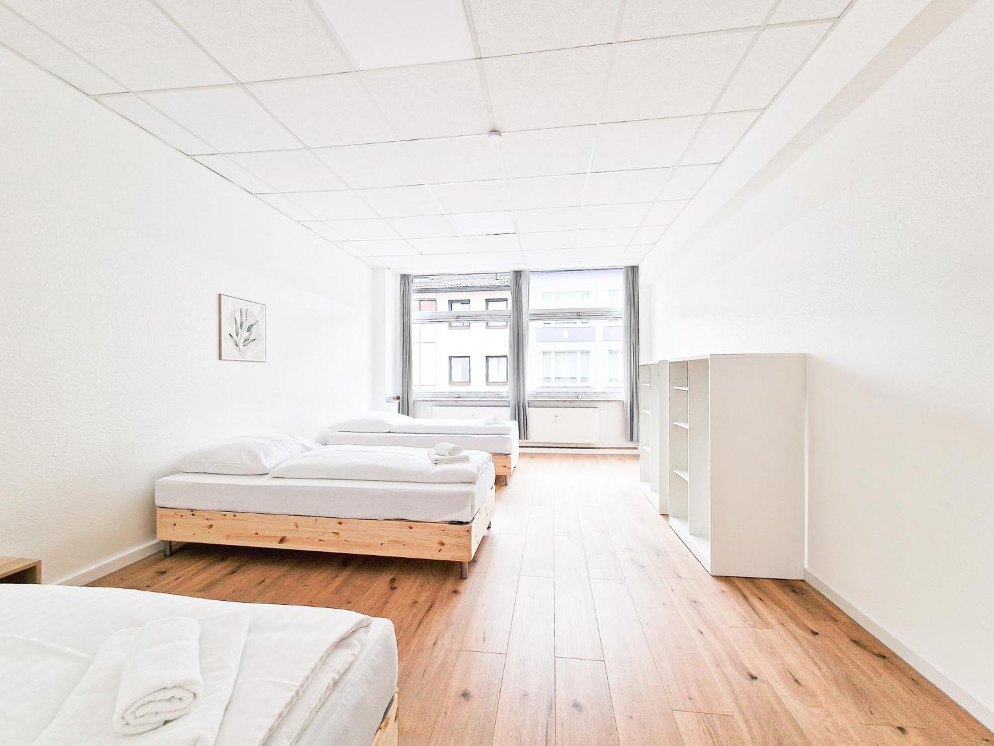 Raj Living - City Center Apartments With 5 Rooms - 10 Min Messe Dus Ντίσελντορφ Εξωτερικό φωτογραφία
