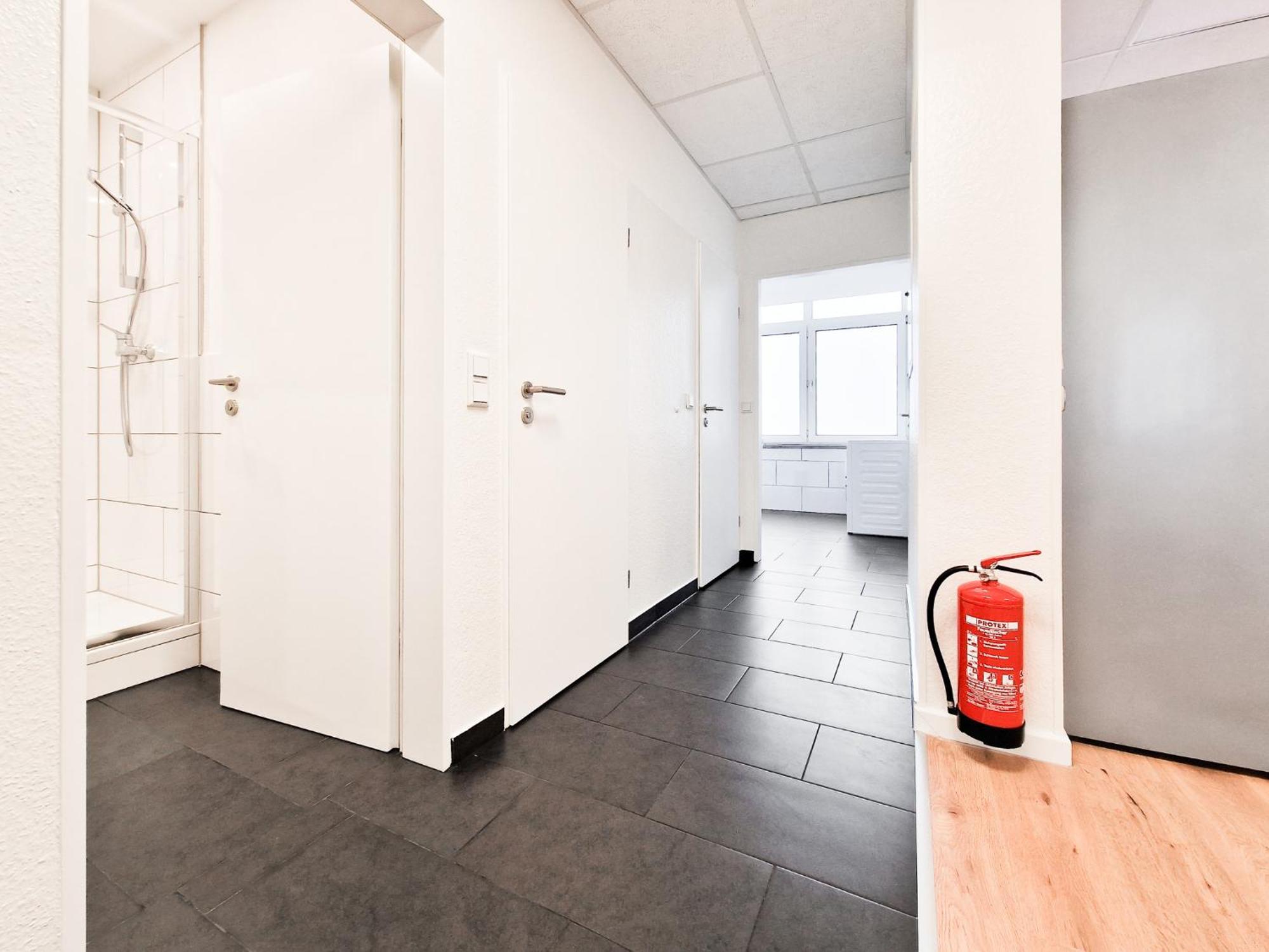 Raj Living - City Center Apartments With 5 Rooms - 10 Min Messe Dus Ντίσελντορφ Εξωτερικό φωτογραφία