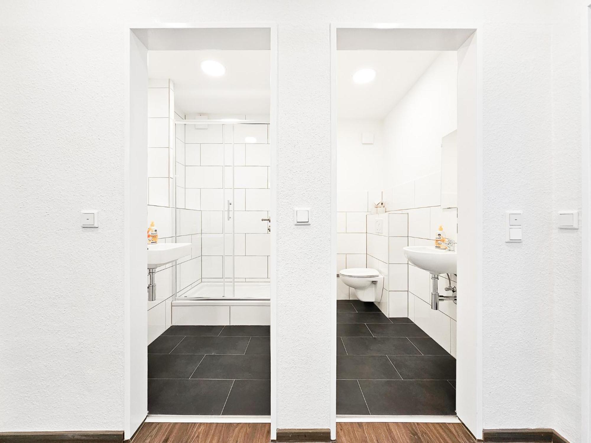 Raj Living - City Center Apartments With 5 Rooms - 10 Min Messe Dus Ντίσελντορφ Εξωτερικό φωτογραφία