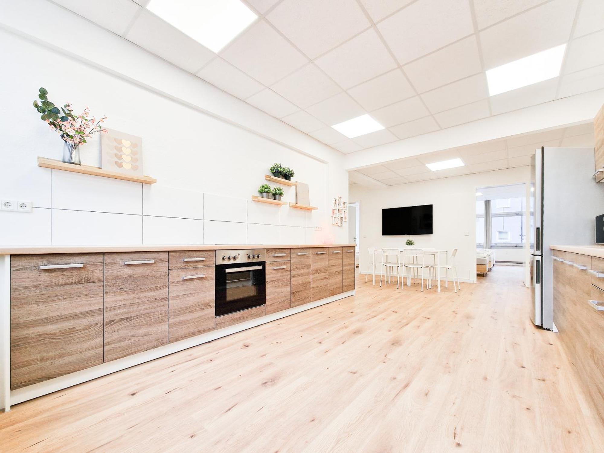 Raj Living - City Center Apartments With 5 Rooms - 10 Min Messe Dus Ντίσελντορφ Εξωτερικό φωτογραφία