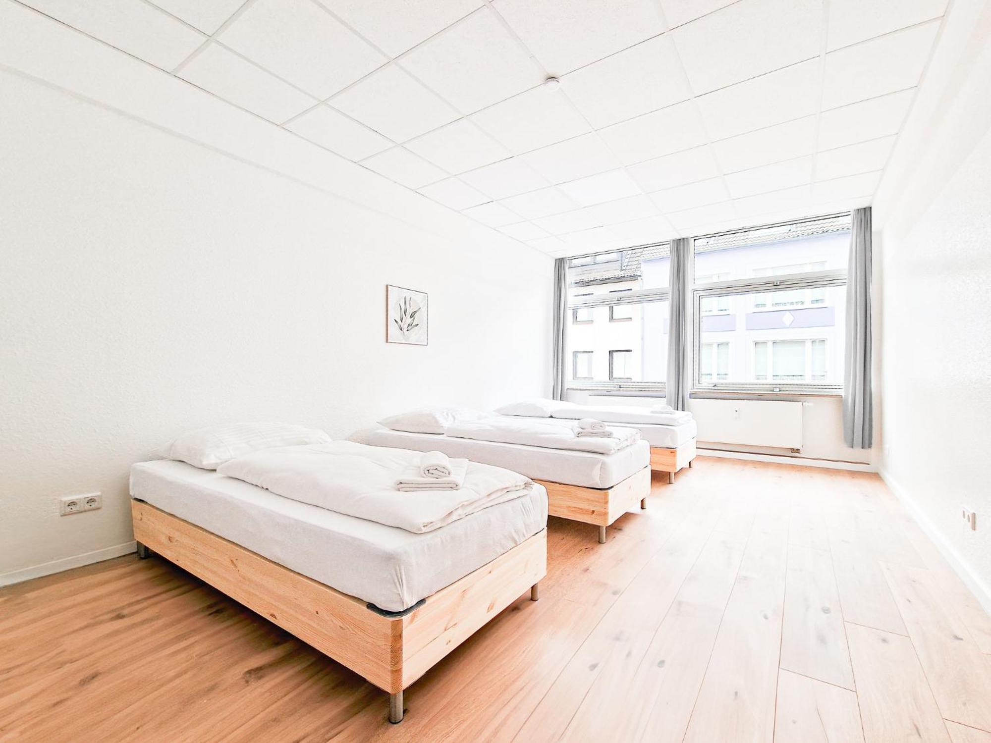 Raj Living - City Center Apartments With 5 Rooms - 10 Min Messe Dus Ντίσελντορφ Εξωτερικό φωτογραφία