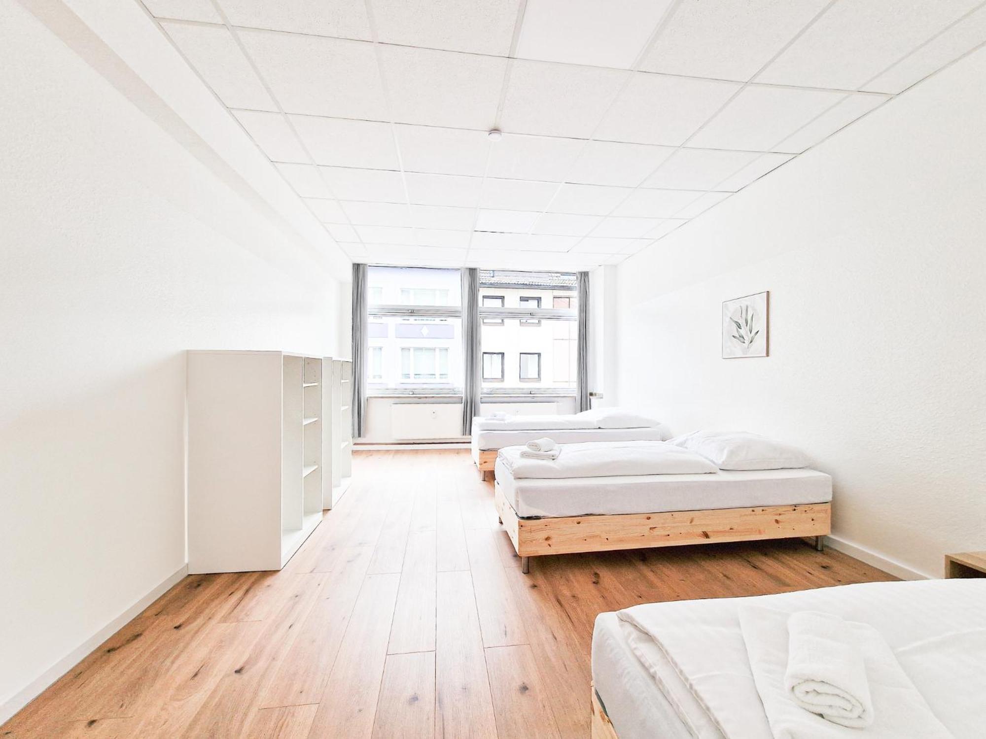 Raj Living - City Center Apartments With 5 Rooms - 10 Min Messe Dus Ντίσελντορφ Εξωτερικό φωτογραφία