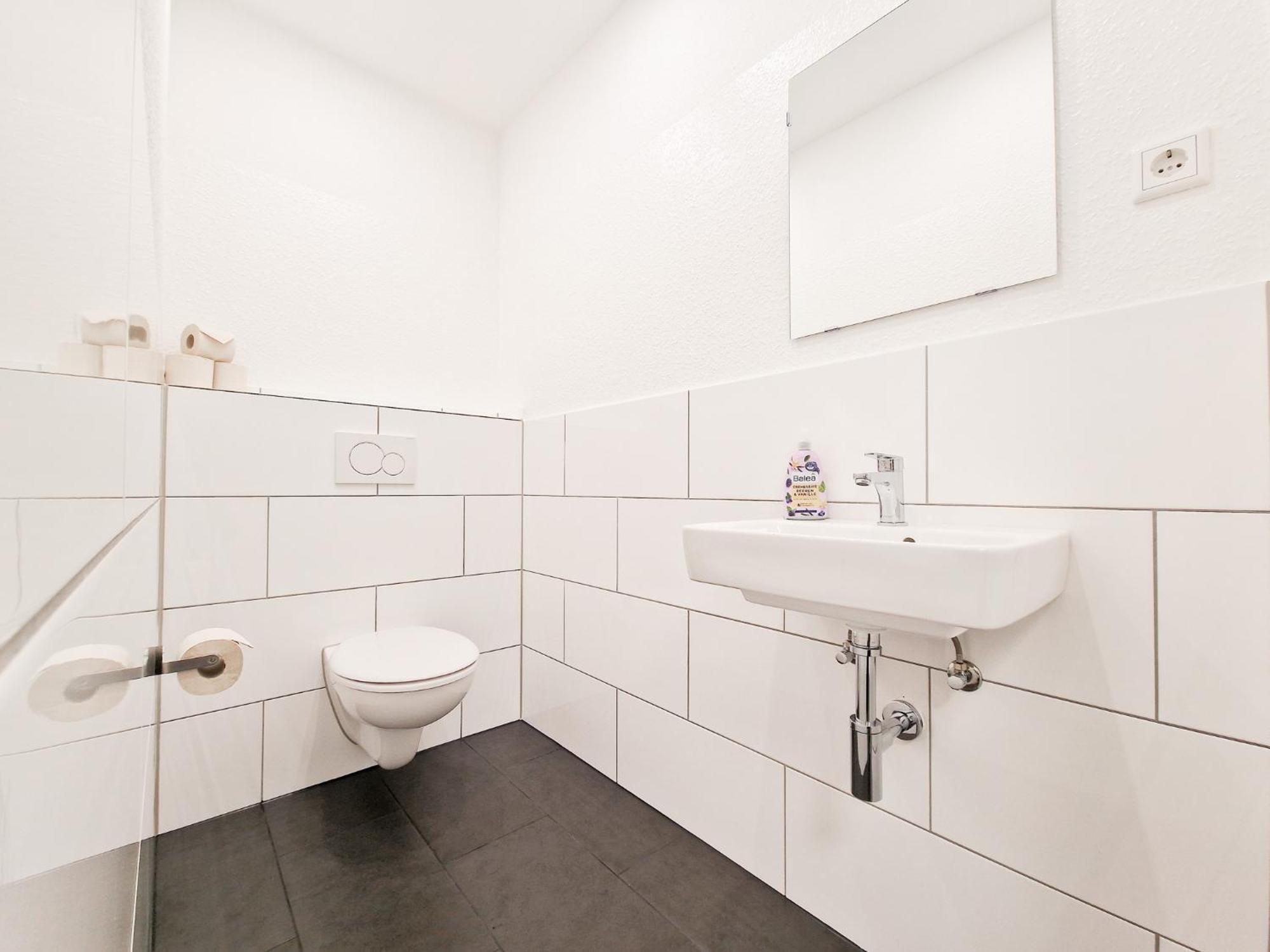 Raj Living - City Center Apartments With 5 Rooms - 10 Min Messe Dus Ντίσελντορφ Εξωτερικό φωτογραφία